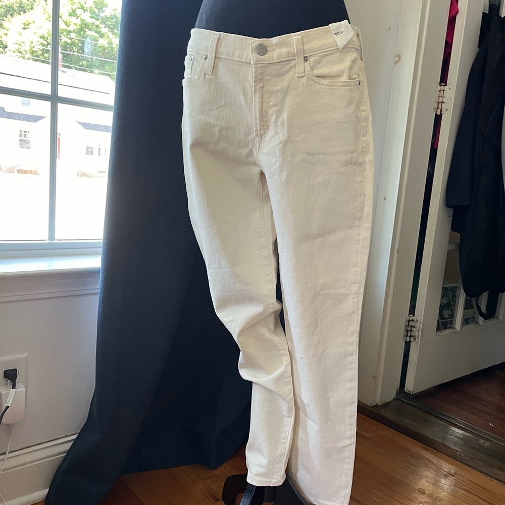 J.Crew new with tags white skinny, jean toothpick size 31